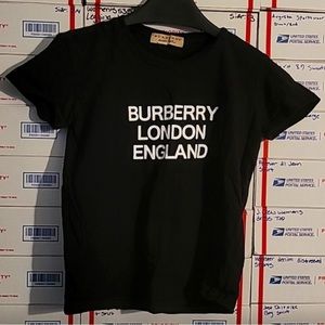 ✨Burberry TShirt